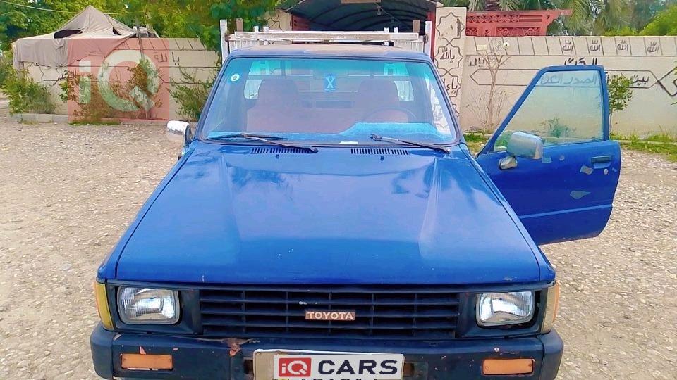 تويوتا هايلوكس